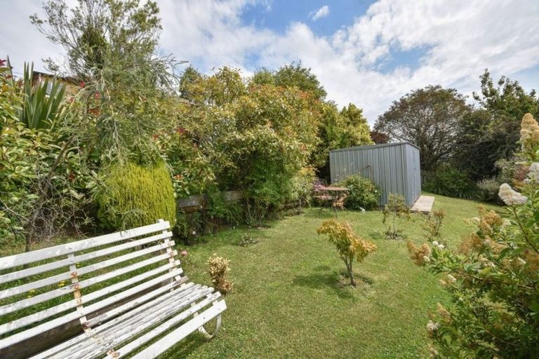 Photo of property in 126 Main Road South, Green Island, Dunedin, 9018