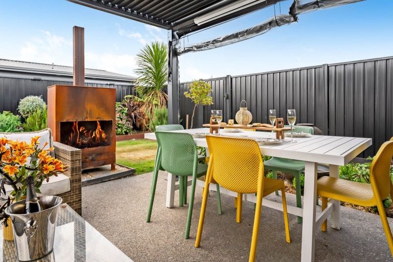 Photo of property in 32 Tuatahi Avenue, Solway, Masterton, 5810