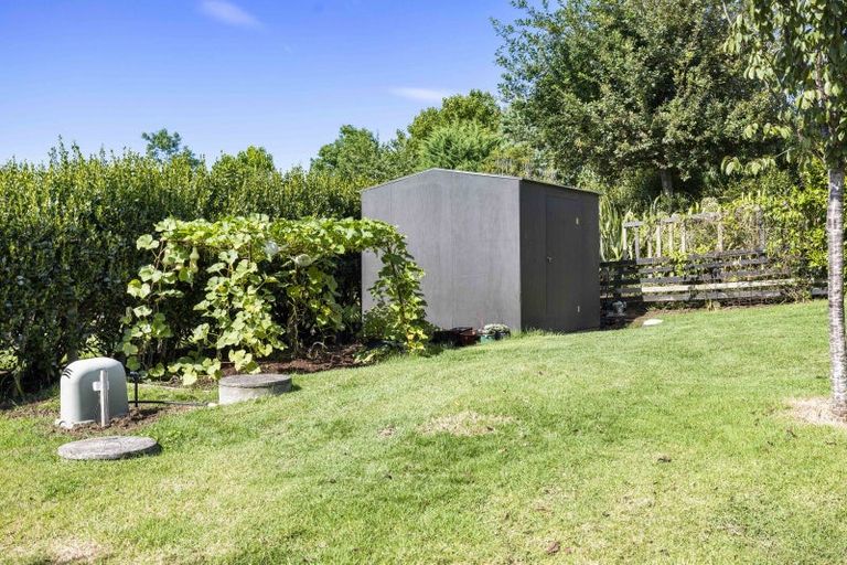 Photo of property in 12 Church View Road, Waiau Pa, Pukekohe, 2679