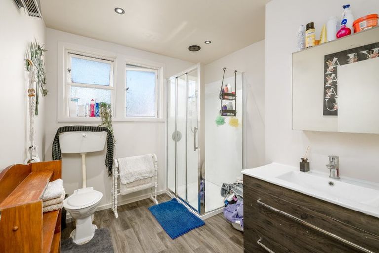 Photo of property in 11 Point Bush Road, Waimate, 7924