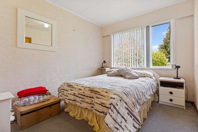 Photo of property in 47 Carlyle Street, Leamington, Cambridge, 3432