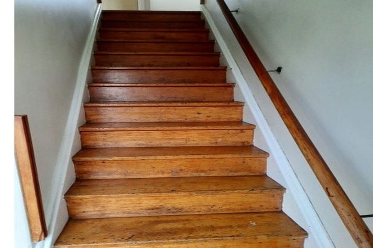 Photo of property in 34a-d Cornwall Crescent, Cannons Creek, Porirua, 5024