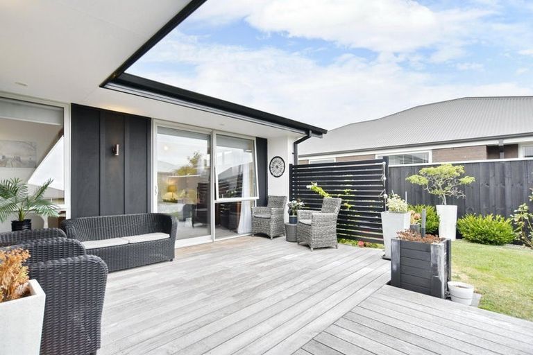 Photo of property in 14 Aroha Street, Pegasus, 7612