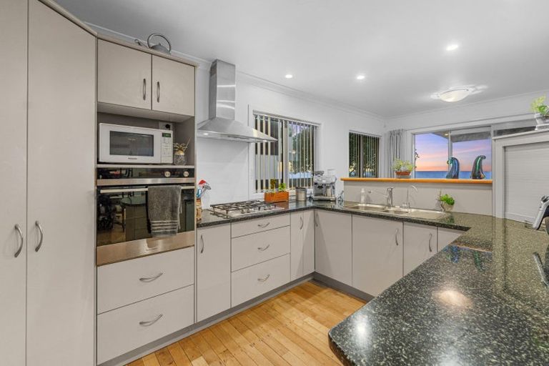 Photo of property in 63 Karewa Parade, Papamoa Beach, Papamoa, 3118