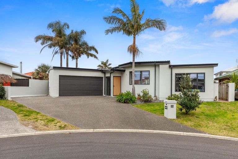 Photo of property in 10 Paua Cove, Papamoa Beach, Papamoa, 3118