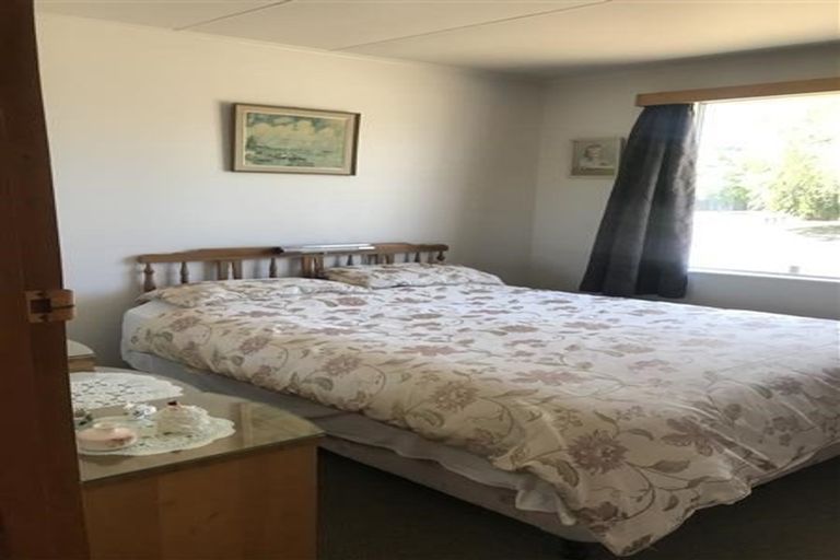 Photo of property in 1 Antimony Crescent, Cromwell, 9310