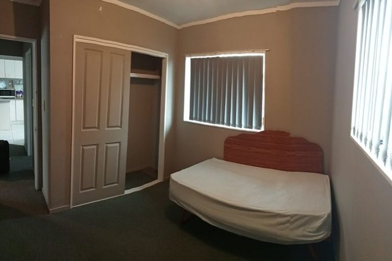 Photo of property in 18 Greenmeadows Avenue, Manurewa East, Auckland, 2102