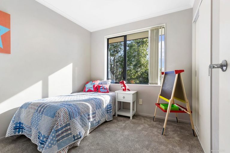 Photo of property in 1 Northridge Terrace, Massey, Auckland, 0614