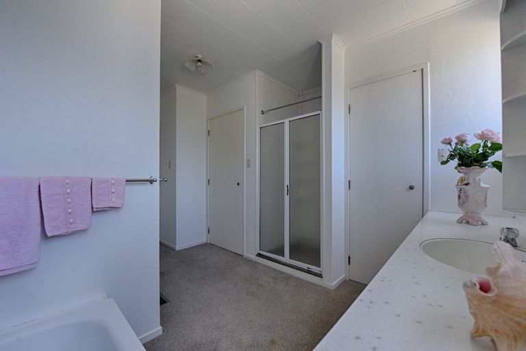 Photo of property in 6 Halton Street, East Gore, Gore, 9710