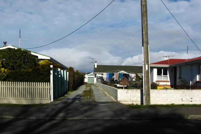 Photo of property in 71 Durham Street, Waikiwi, Invercargill, 9810