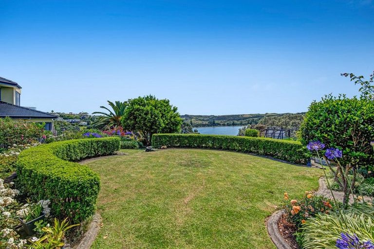 Photo of property in 27 Clansman Terrace, Gulf Harbour, Whangaparaoa, 0930