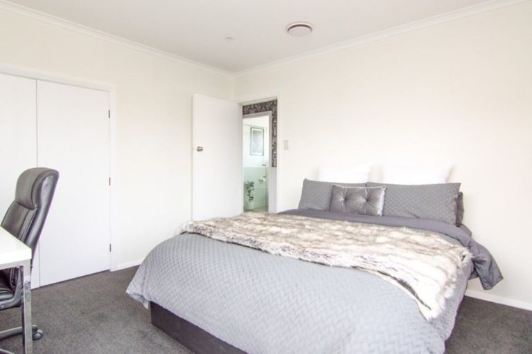 Photo of property in 12 Hunter Street, Milson, Palmerston North, 4414