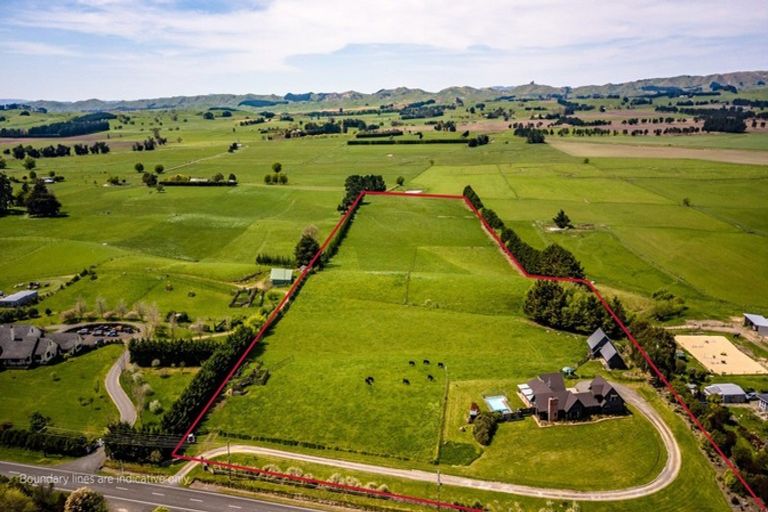 Photo of property in 297 Porangahau Road, Waipukurau, 4282