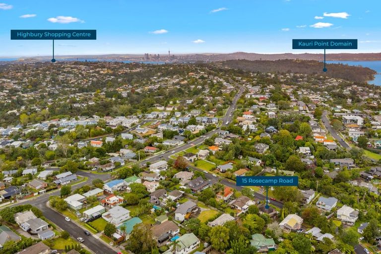 Photo of property in 15 Rosecamp Road, Beach Haven, Auckland, 0626