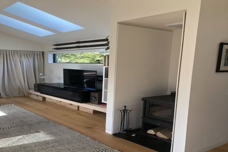 Photo of property in 2 Kerrera Lane, Jacks Point, Queenstown, 9371