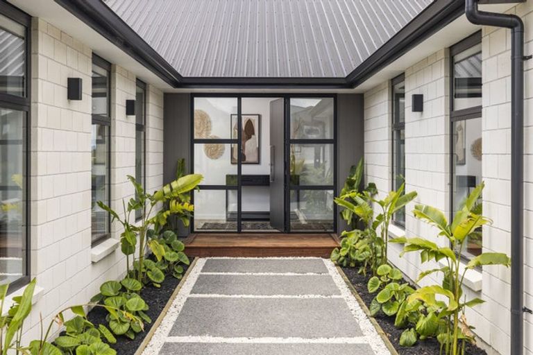 Photo of property in 9 Kahawai Place, Omokoroa, 3114