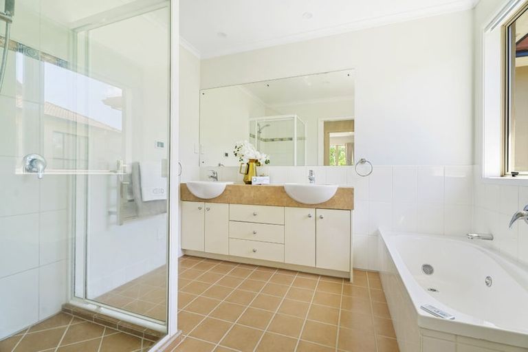 Photo of property in 31 Nautilus Drive, Gulf Harbour, Whangaparaoa, 0930