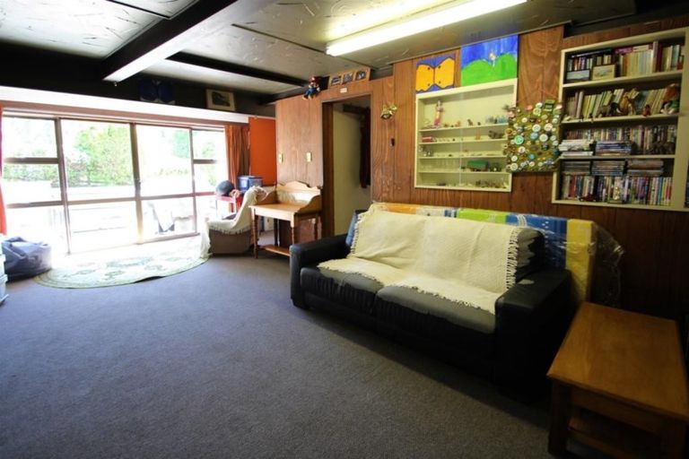 Photo of property in 11 Mitre Street, Gore, 9710