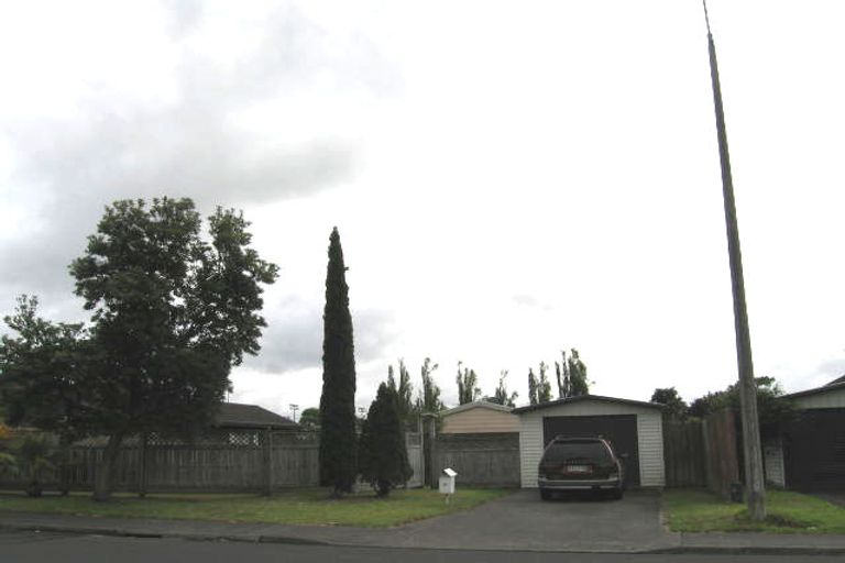 Photo of property in 31 Barbados Drive, Unsworth Heights, Auckland, 0632