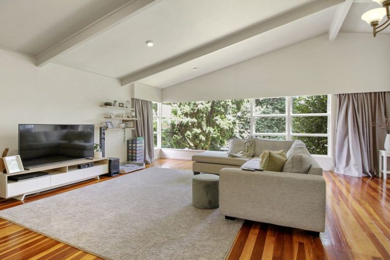 Photo of property in 2 Glen Lynne Avenue, Queenwood, Hamilton, 3210