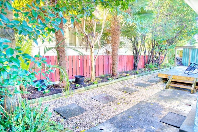 Photo of property in 10a Selwyn Avenue, Avenues, Whangarei, 0110