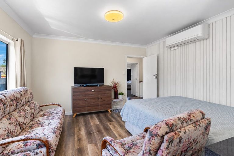 Photo of property in 360 Blenheim Road, Upper Riccarton, Christchurch, 8041