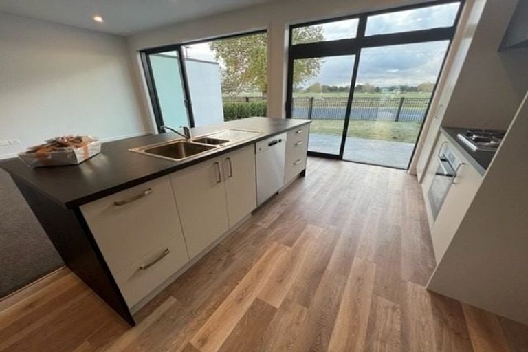 Photo of property in 15 Ruge Court, Cambridge, 3434