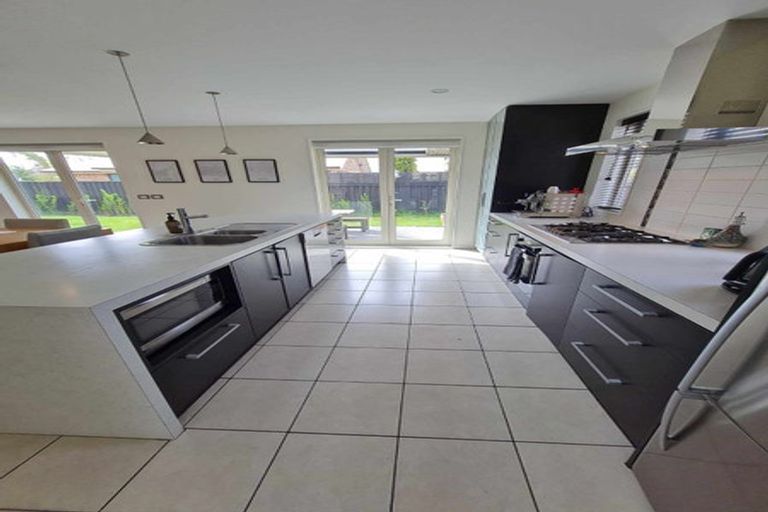 Photo of property in 11a Tainui Street, Somerfield, Christchurch, 8024