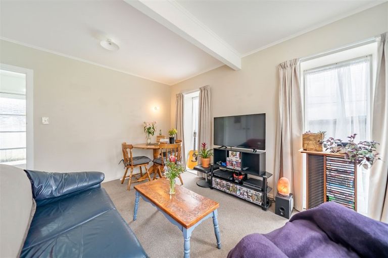 Photo of property in 10/46 King Street, Ebdentown, Upper Hutt, 5018