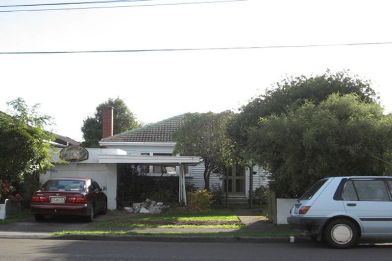 Photo of property in 51 Epuni Street, Hutt Central, Lower Hutt, 5011
