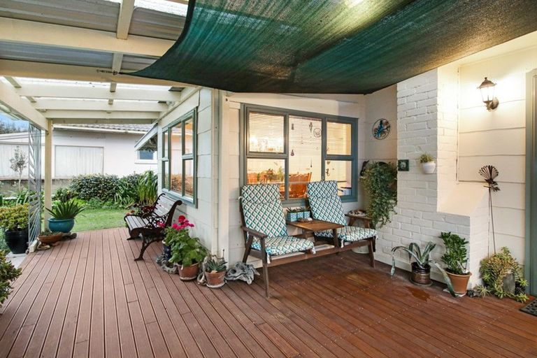 Photo of property in 27 Koputara Road, Himatangi Beach, Foxton, 4891