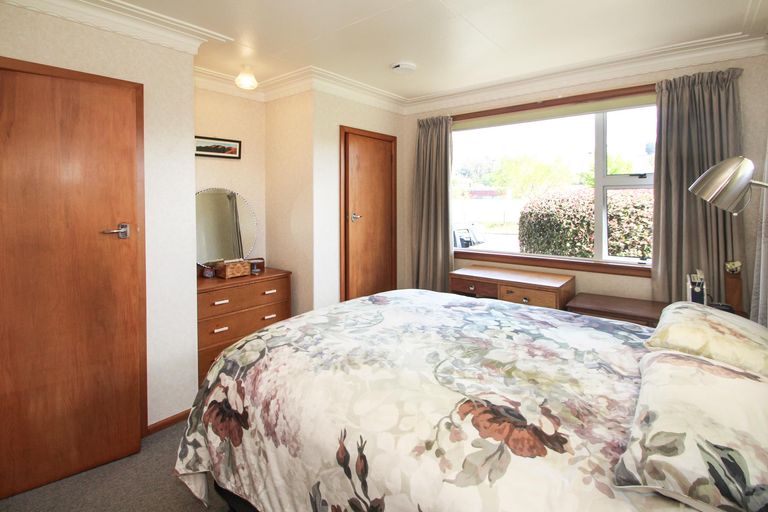 Photo of property in 19 Lismore Street, Oamaru North, Oamaru, 9400