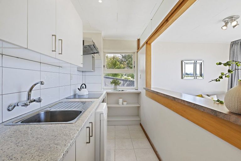 Photo of property in 3/24 Patanga Crescent, Thorndon, Wellington, 6011