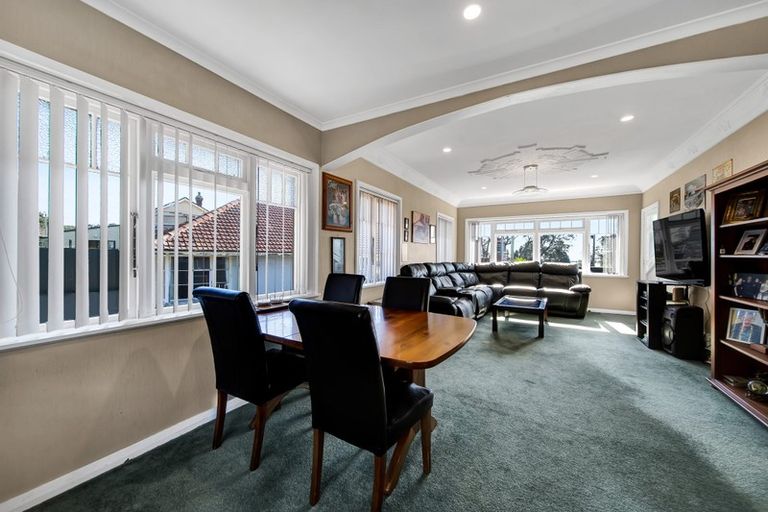 Photo of property in 39a Breakwater Road, Moturoa, New Plymouth, 4310