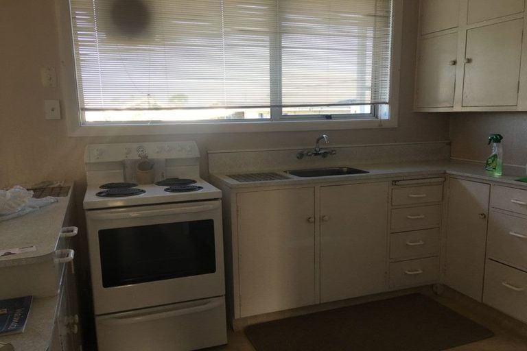 Photo of property in 13 Opie Street, Waimate, 7924