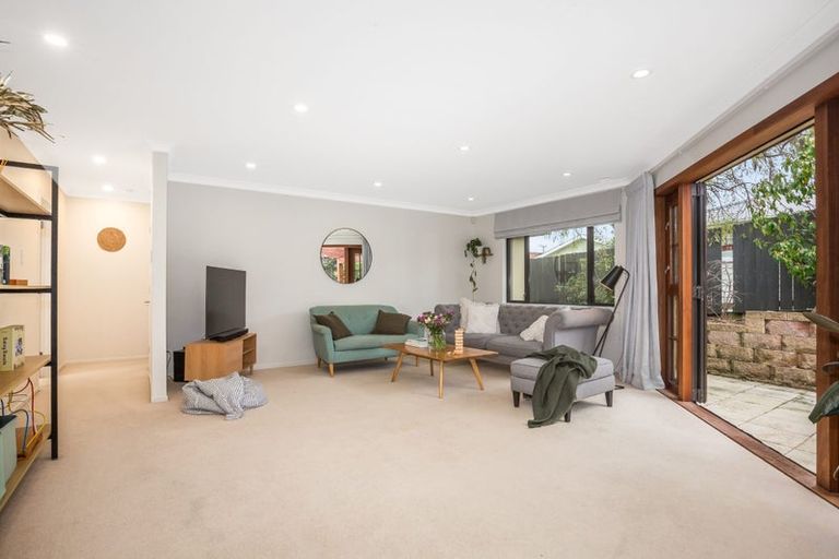 Photo of property in 15a Tennyson Street, Petone, Lower Hutt, 5012