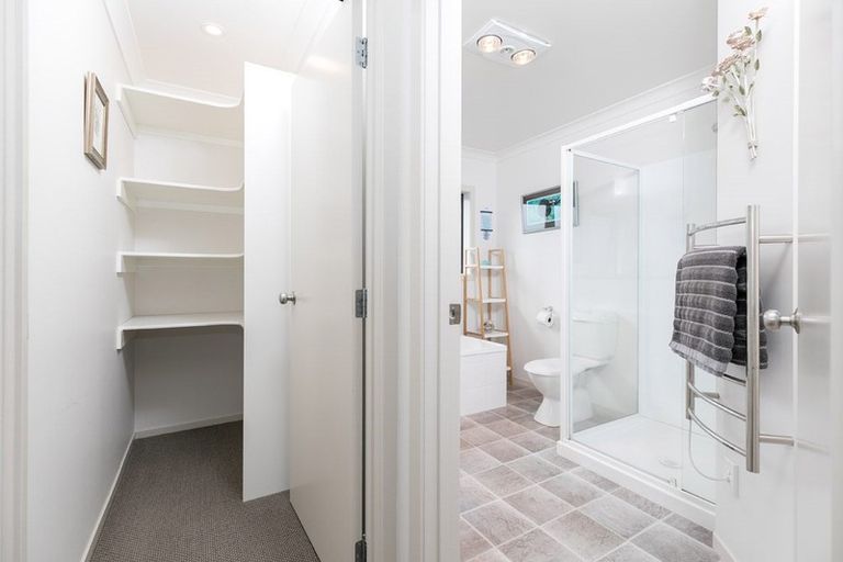 Photo of property in 92a Williams Street, Cambridge, 3434