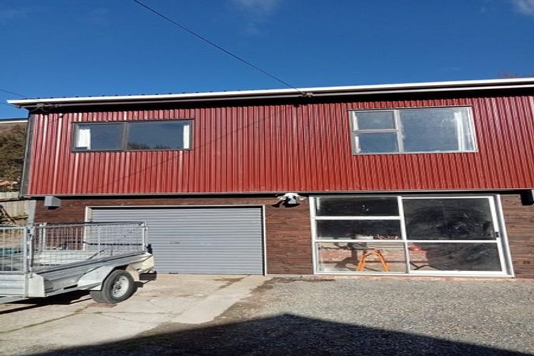 Photo of property in 50 Greenacres Street, Macandrew Bay, Dunedin, 9014