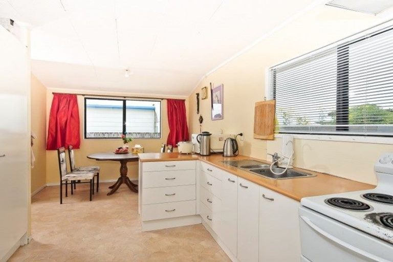 Photo of property in 5 Silkwood Lane, Melville, Hamilton, 3206