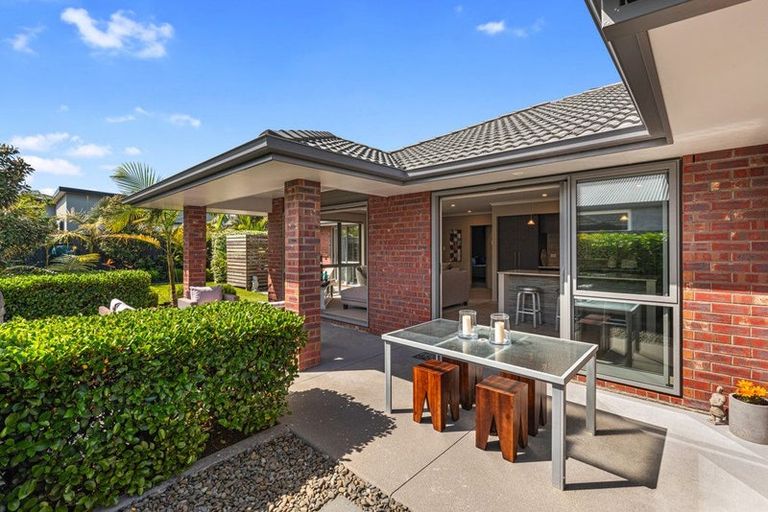Photo of property in 87 Sandhurst Drive, Papamoa Beach, Papamoa, 3118