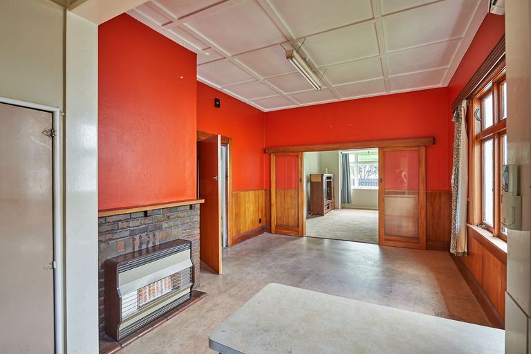 Photo of property in 738 Main Street, Palmerston North, 4414