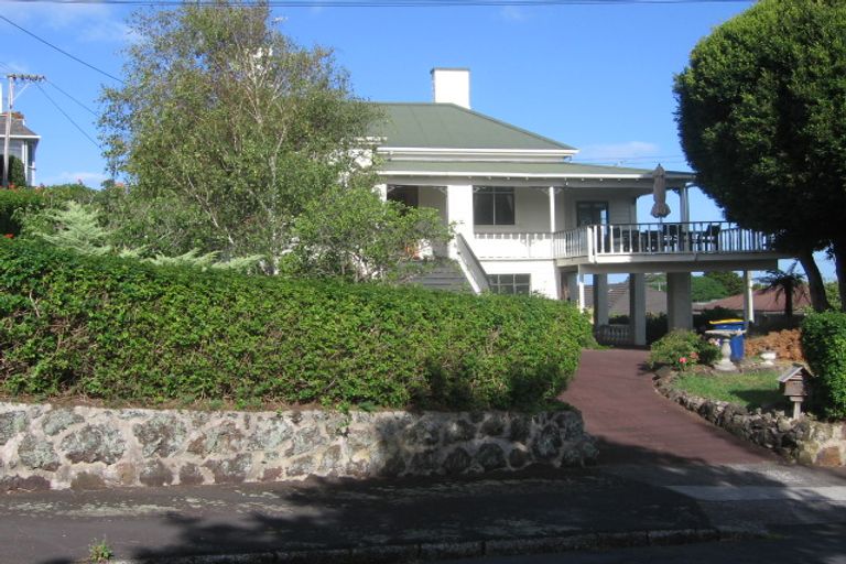 Photo of property in 22 Mays Street, Devonport, Auckland, 0624