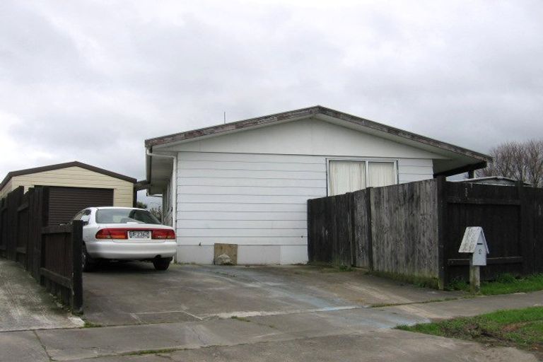 Photo of property in 4 Tiller Close, Kelvin Grove, Palmerston North, 4414