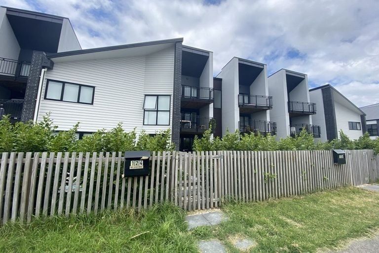 Photo of property in 124 Totara Road, Whenuapai, Auckland, 0618