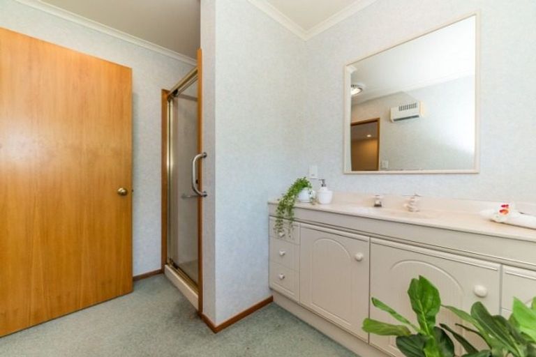 Photo of property in 41a Ihaka Street, Hokowhitu, Palmerston North, 4410