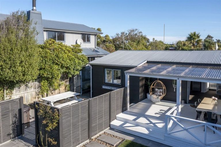 Photo of property in 7 Swindells Road, Waikuku Beach, 7473