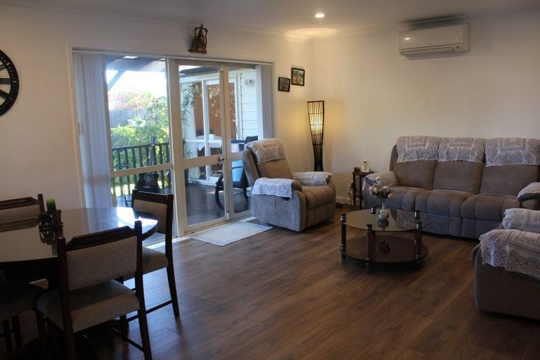 Photo of property in 10/47 Gardner Avenue, New Lynn, Auckland, 0600