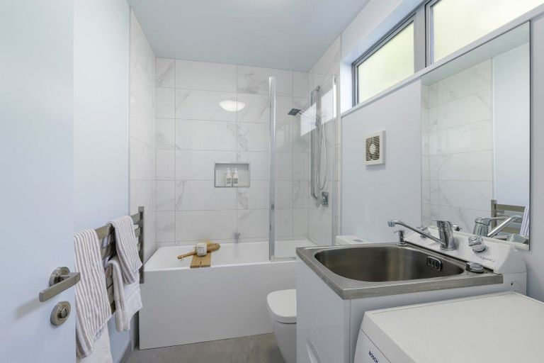 Photo of property in 1/64 Hewitts Road, Merivale, Christchurch, 8014