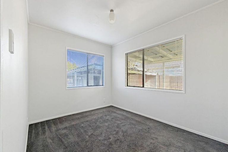 Photo of property in 4 Nearco Street, Randwick Park, Auckland, 2105