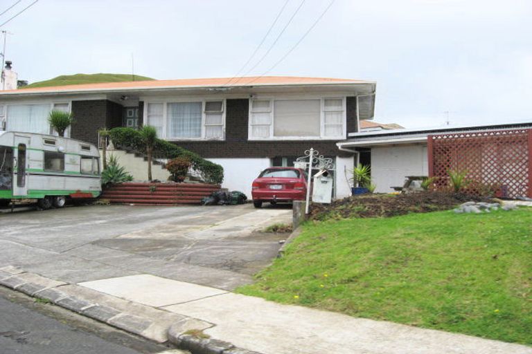 Photo of property in 129 Wallace Road, Mangere Bridge, Auckland, 2022